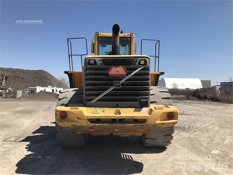 Volvo L220E Pale gommate