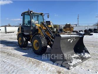 Volvo L25 ELECTRIC Pale gommate