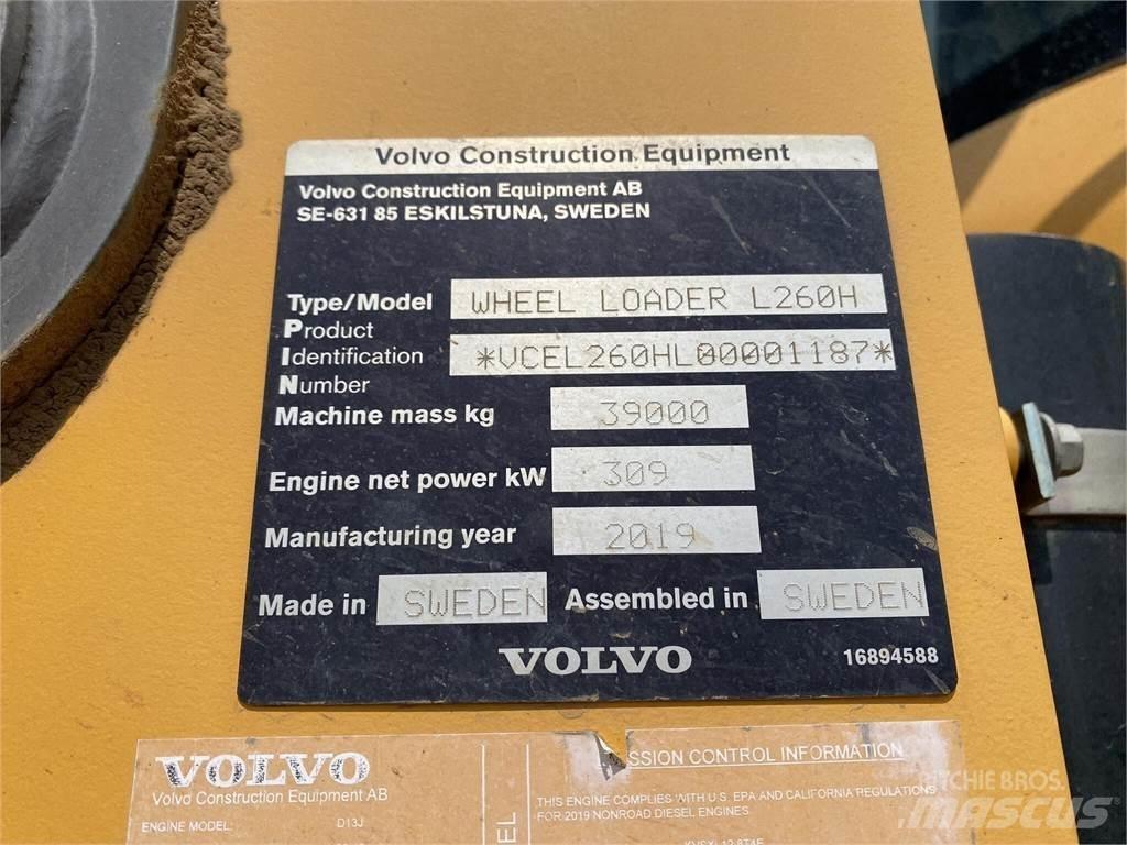 Volvo L260H Pale gommate