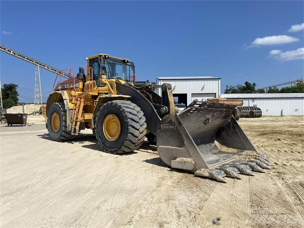 Volvo L350H Pale gommate
