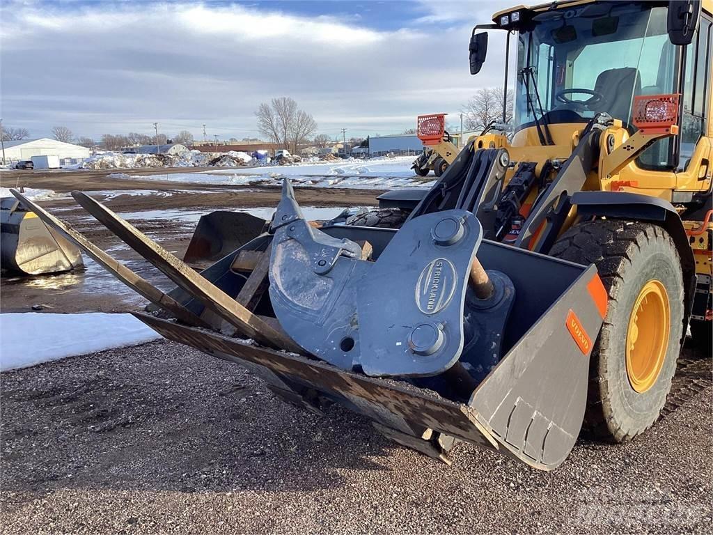 Volvo L60H Pale gommate
