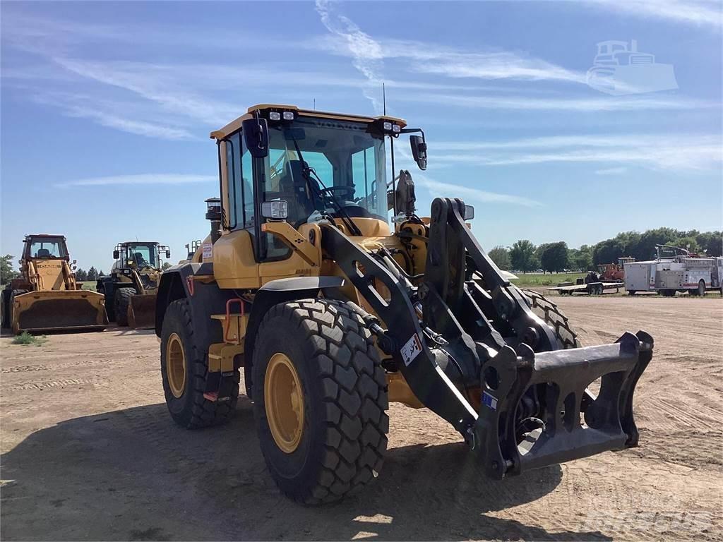 Volvo L60H Pale gommate