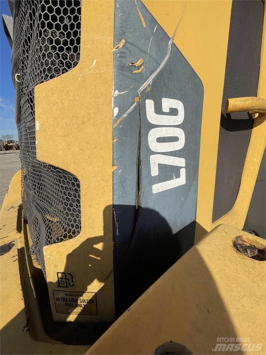 Volvo L70G Pale gommate