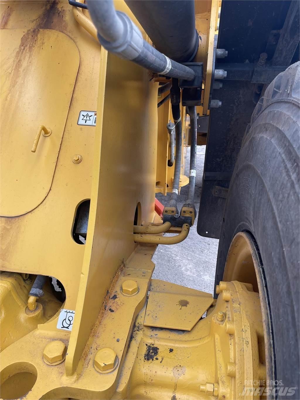 Volvo L70H Pale gommate