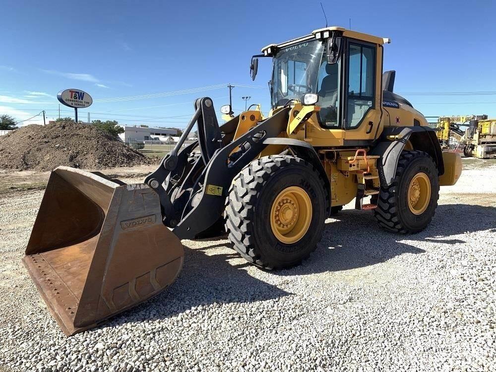 Volvo L70H Pale gommate