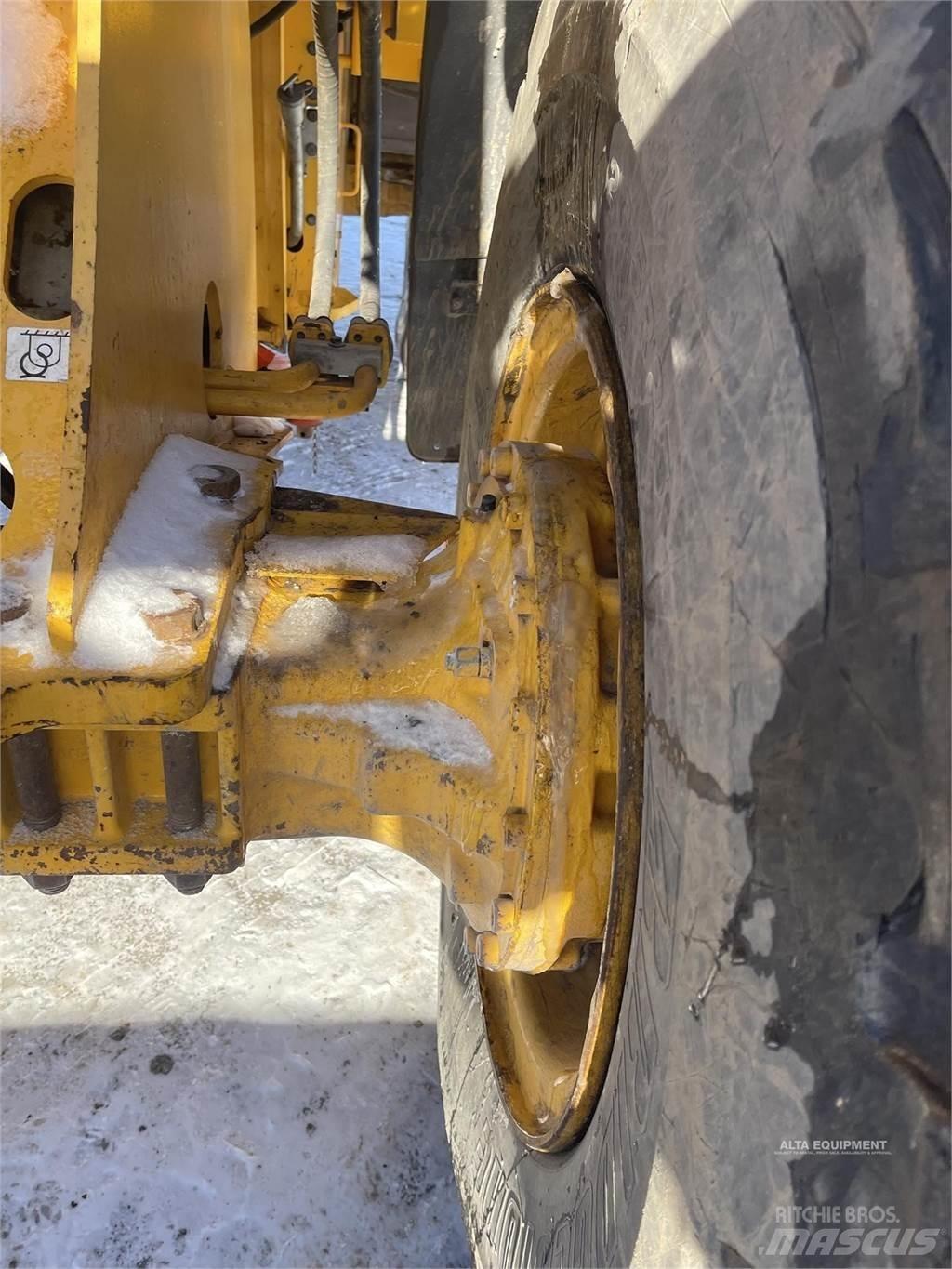 Volvo L70H Pale gommate