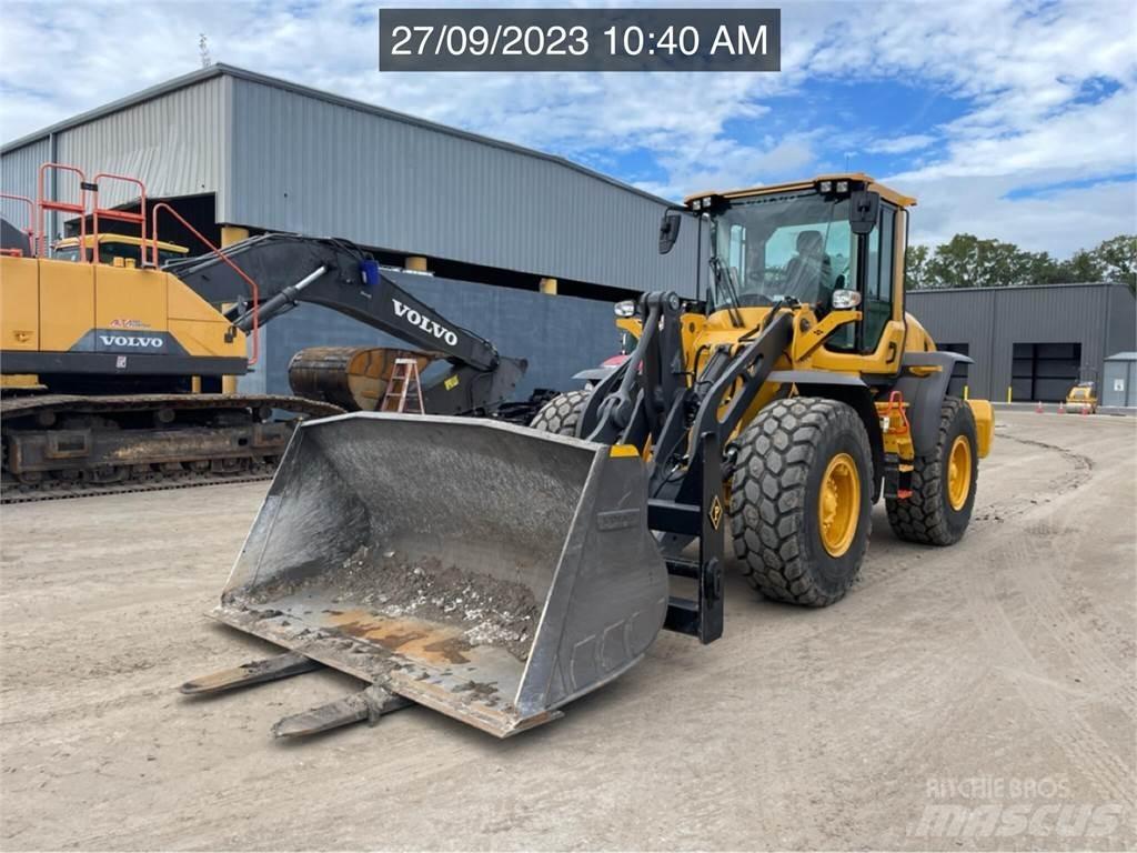 Volvo L70H Pale gommate