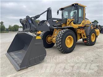 Volvo L90H Pale gommate