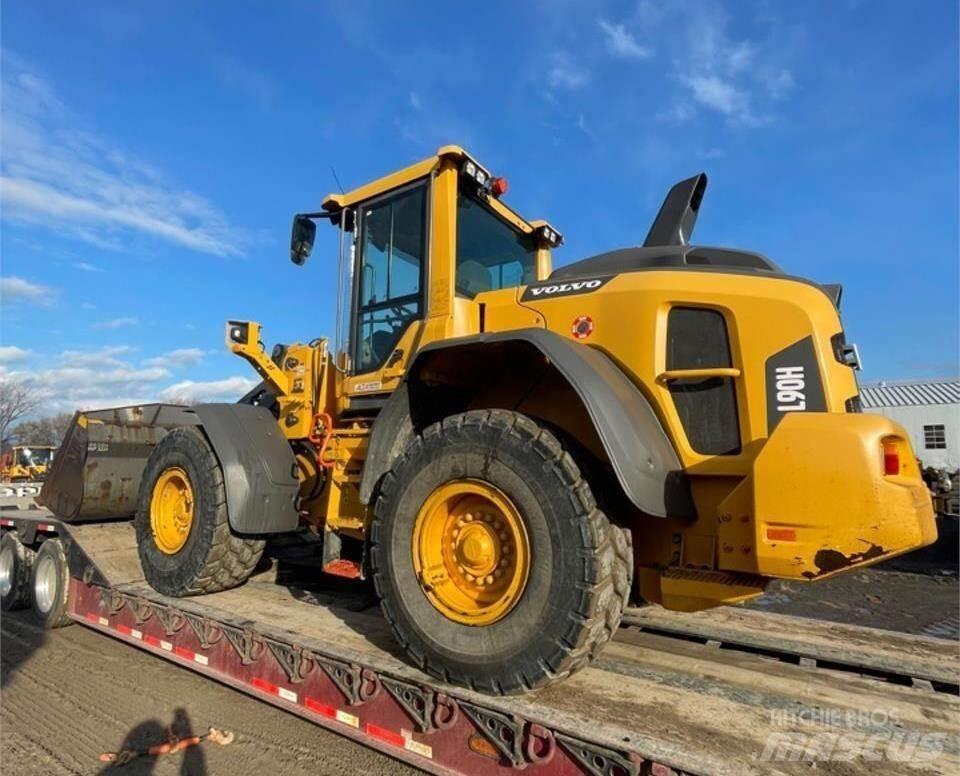 Volvo L90H Pale gommate