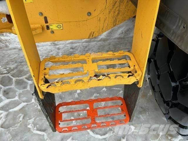 Volvo L90H Pale gommate