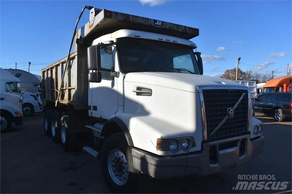 Volvo VHD84B200 Camion ribaltabili