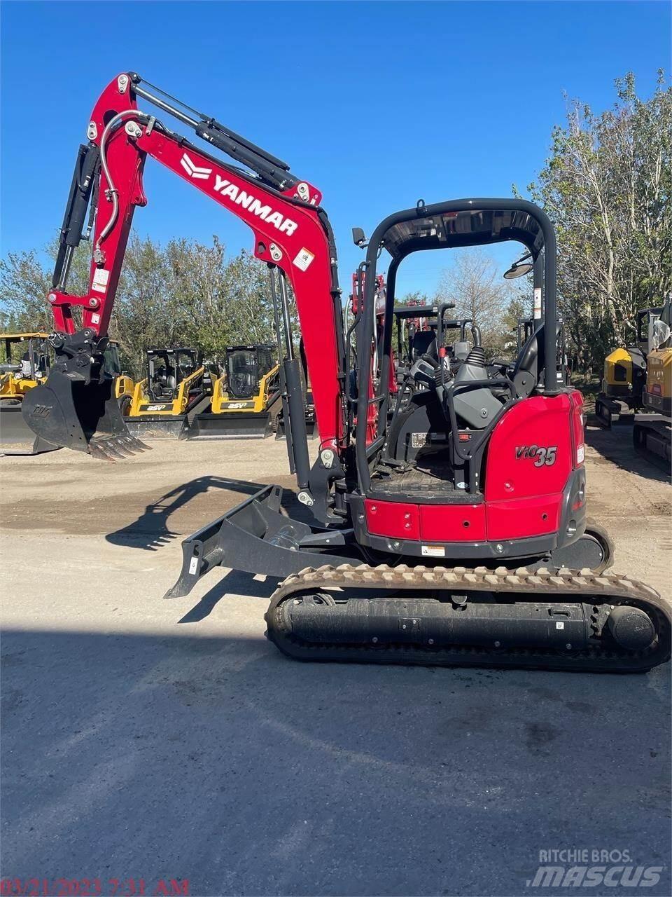Yanmar VIO35-6A Miniescavatori
