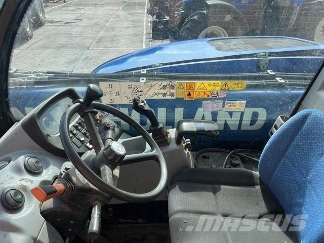 New Holland LM7.35 Sollevatori telescopici per agricoltura