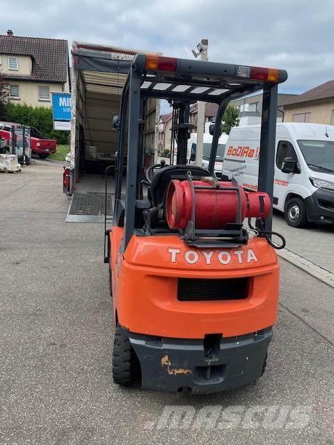 Toyota 42-7FGF15 Carrelli elevatori GPL