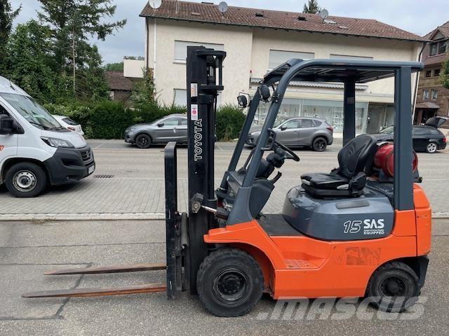 Toyota 42-7FGF15 Carrelli elevatori GPL