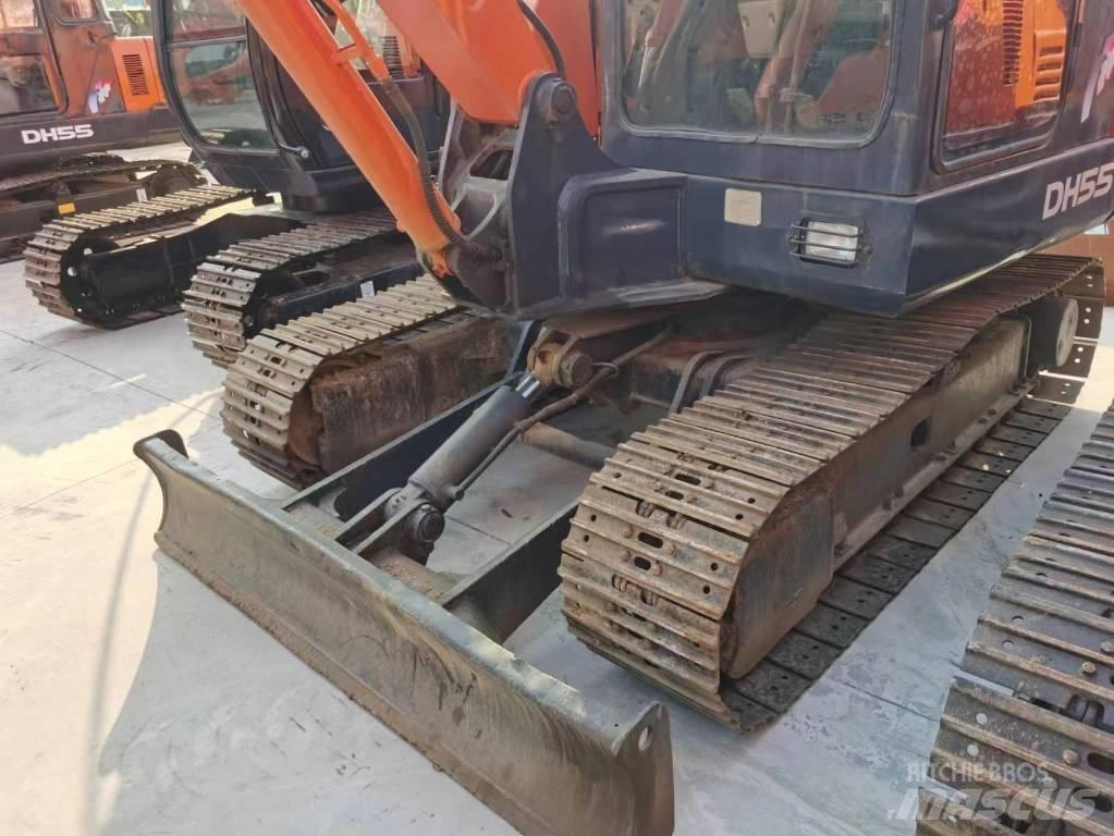 Doosan DH55 Escavatori cingolati