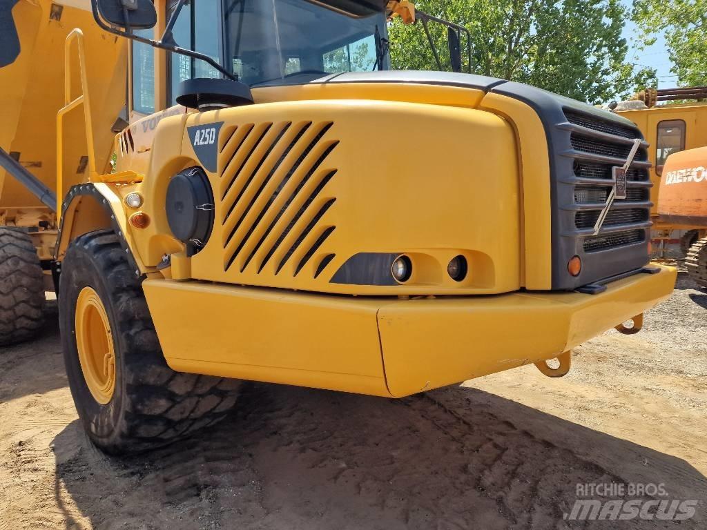 Volvo A 25 D Dumpers articolati