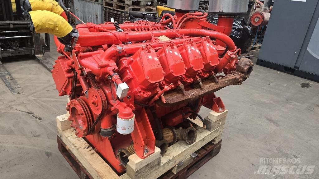 Iveco 8281 SRI V8 Motori