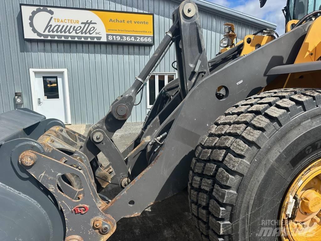 Volvo L 120 H Pale gommate