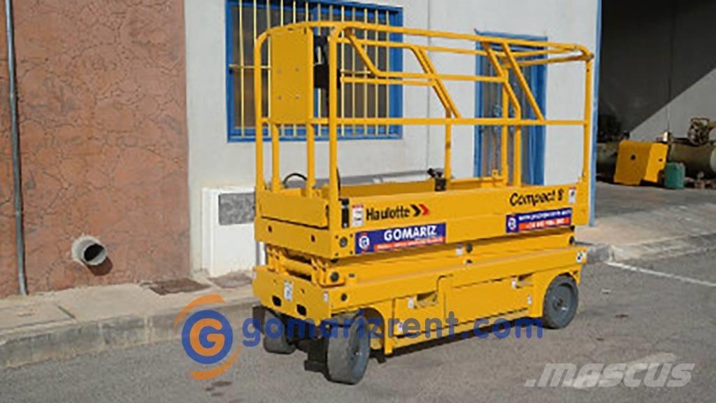 Haulotte Compact 8 Piattaforme a pantografo