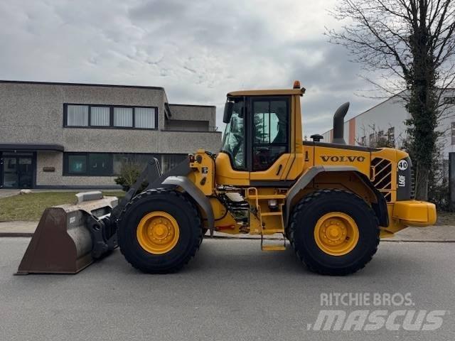 Volvo L 60 F Pale gommate