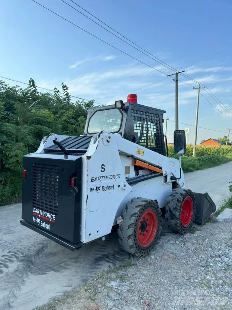 Bobcat S16 Mini Pale Gommate