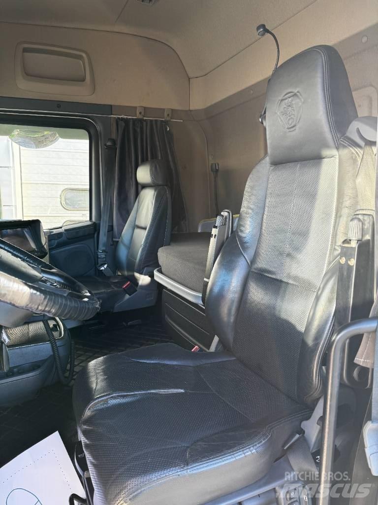 Scania R520LB8x4*4 Camion ribaltabili