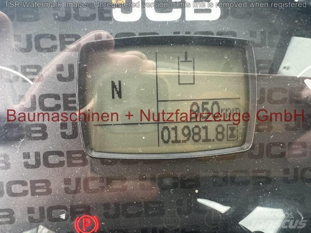 JCB 407 -gebraucht- Pale gommate