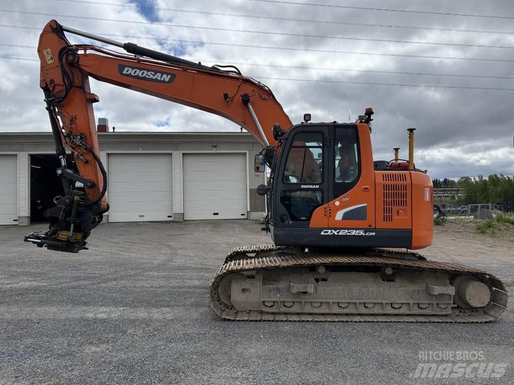 Doosan DX 235 LCR-5 Escavatori cingolati