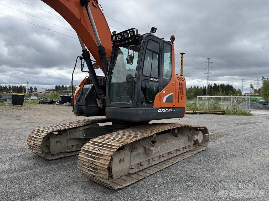 Doosan DX 235 LCR-5 Escavatori cingolati