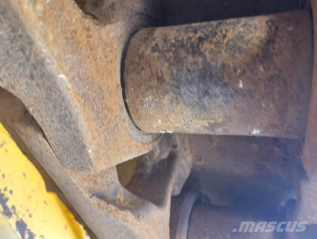 Komatsu D61PX-24EO Dozer cingolati