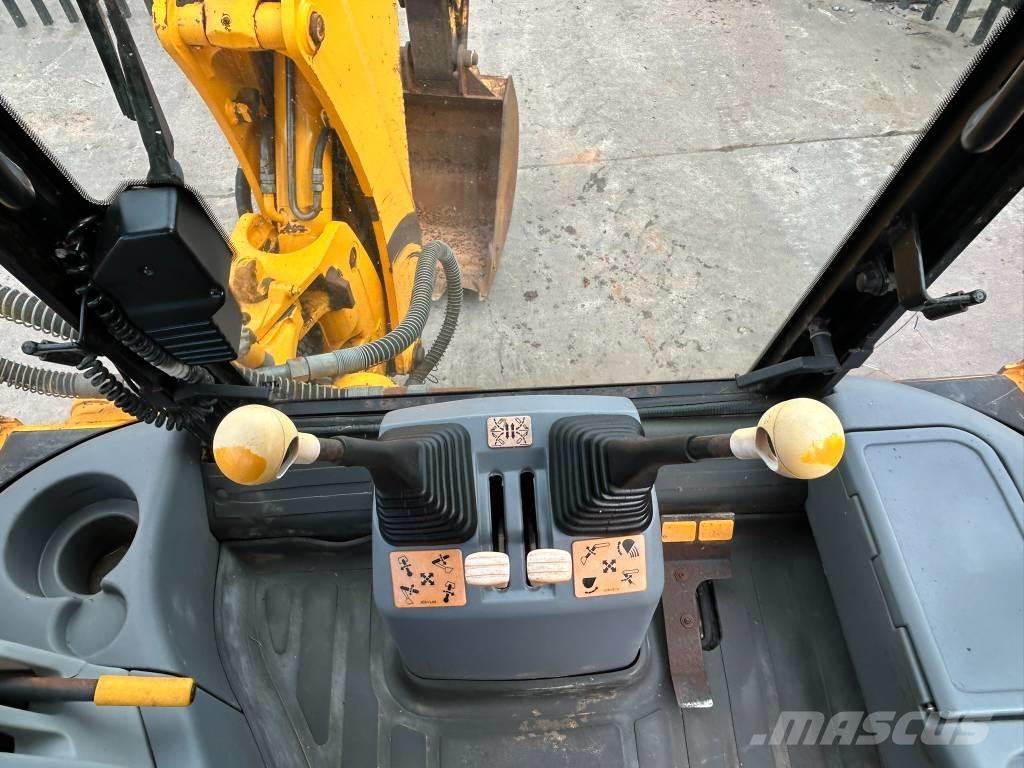 JCB 3 CX Terne