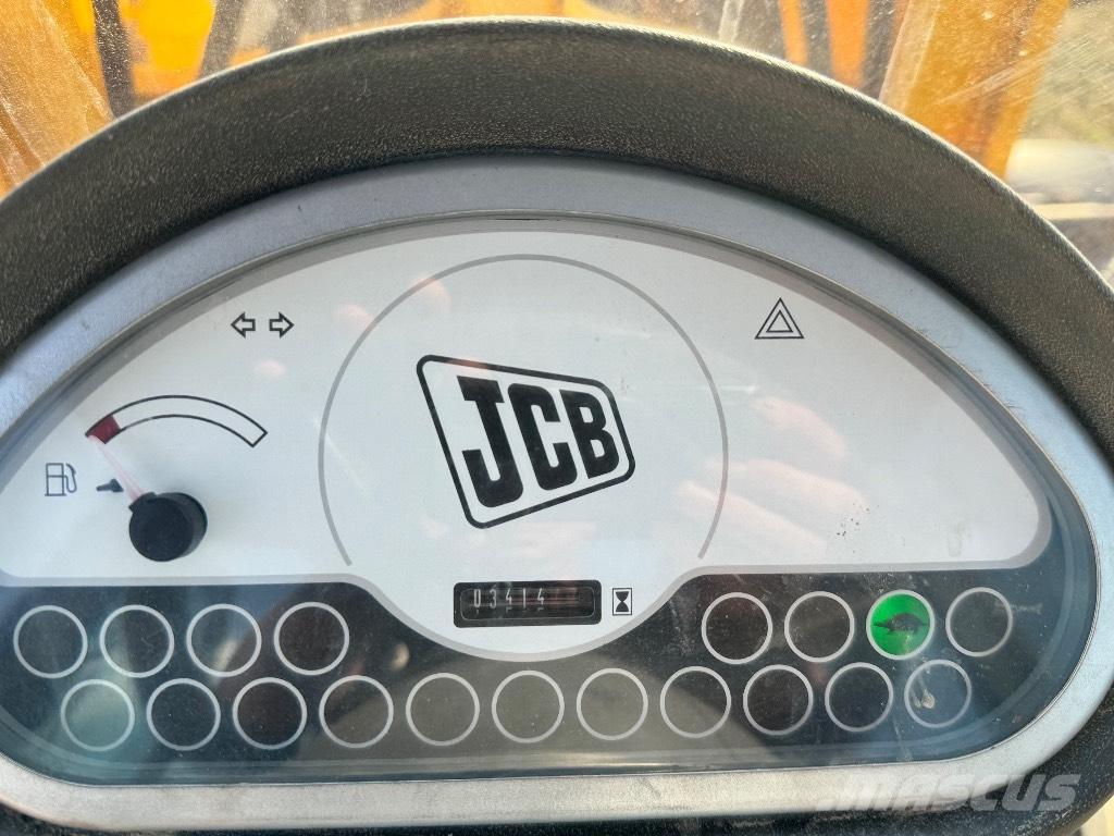 JCB 406 Pale gommate