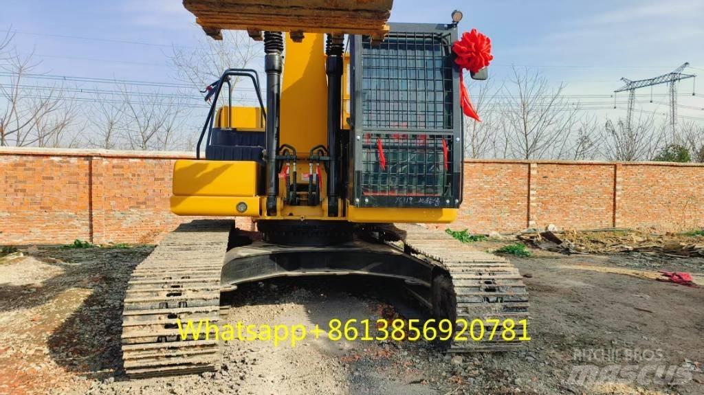 CAT 320 Escavatori cingolati