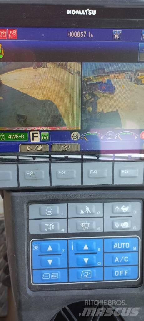 Komatsu PW98 MR-11 Escavatori gommati