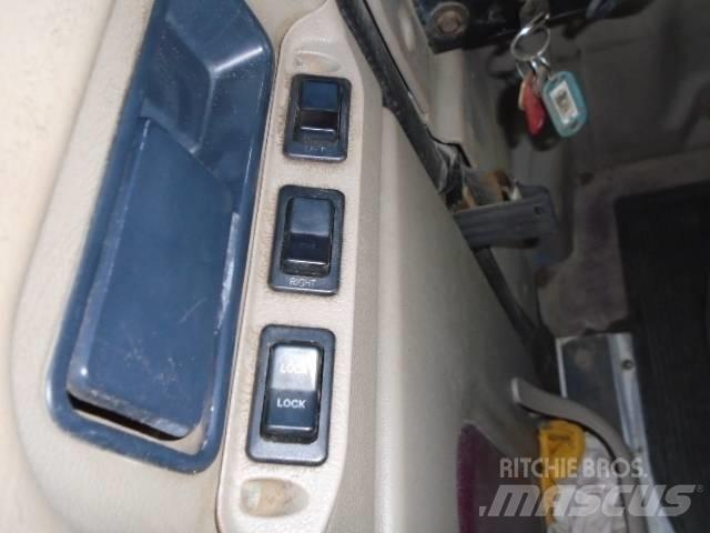 International 9200 i Camion ribaltabili