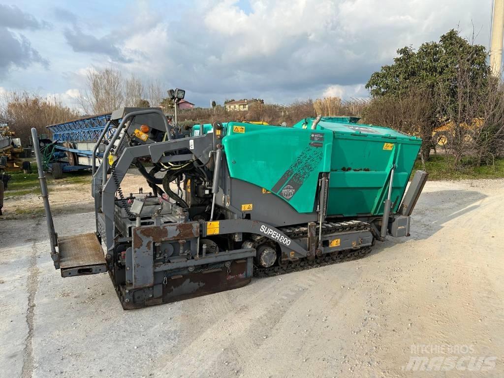Vögele Super 800 Finitrici