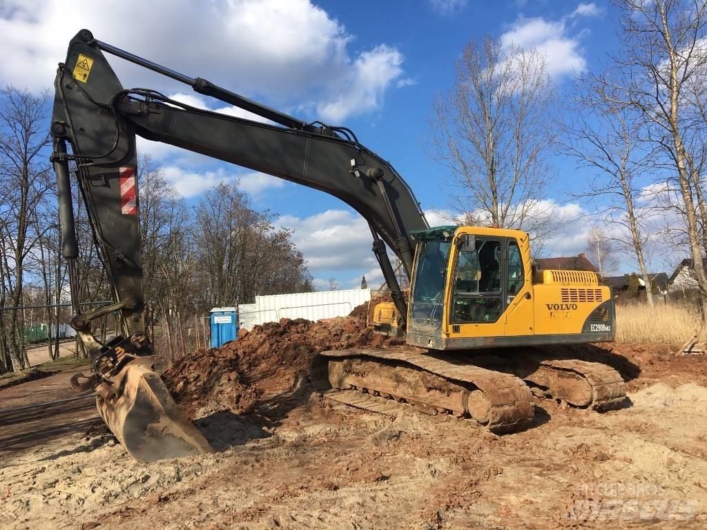 Volvo EC 240 B N LC Escavatori cingolati