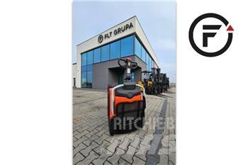 BT LPE200 Carrelli elevatori bassi a piattaforma