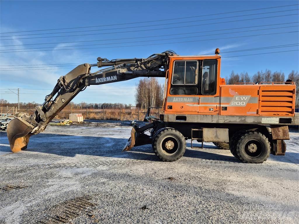 Åkerman EW 200 Escavatori gommati