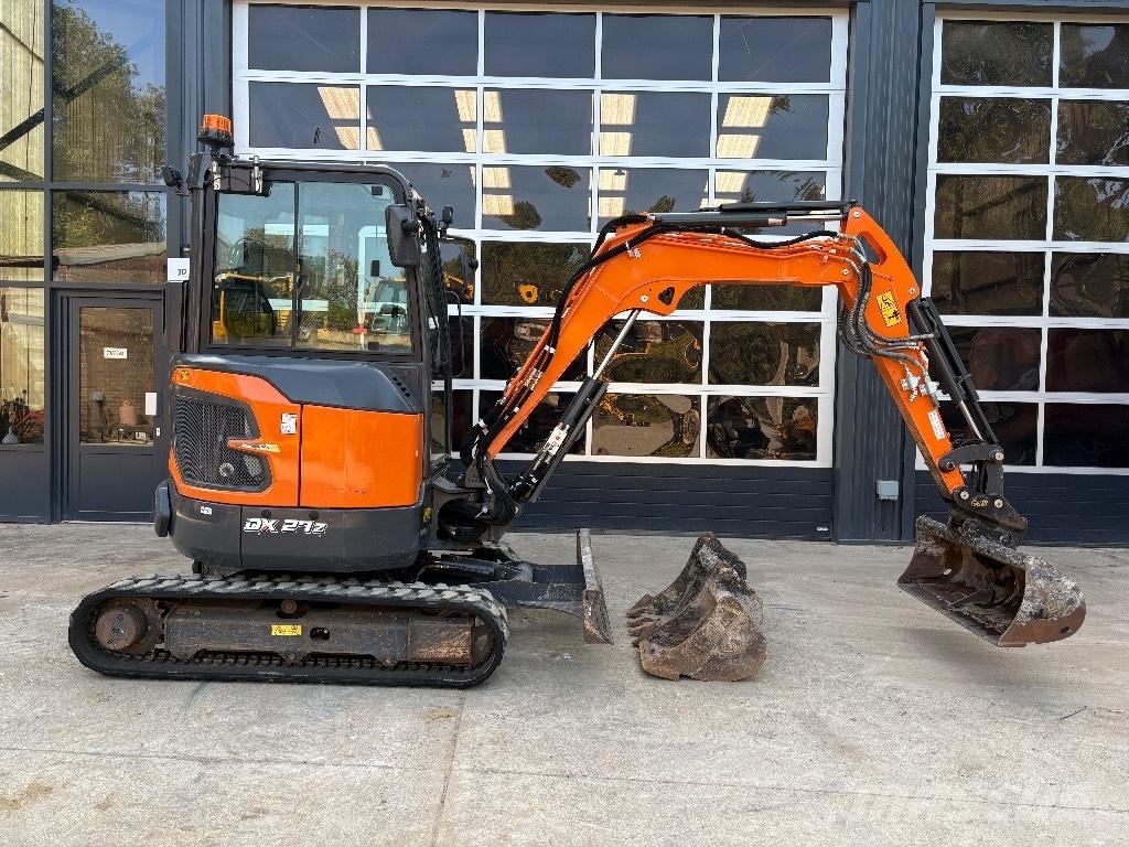 Doosan DX 27 Z Miniescavatori
