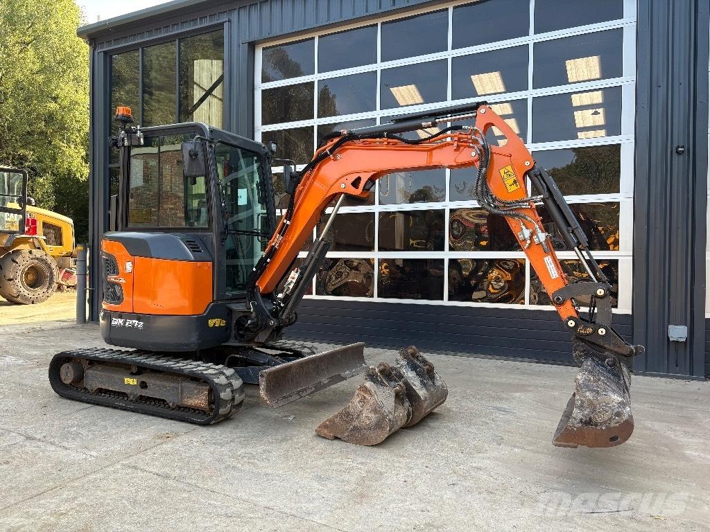 Doosan DX 27 Z Miniescavatori