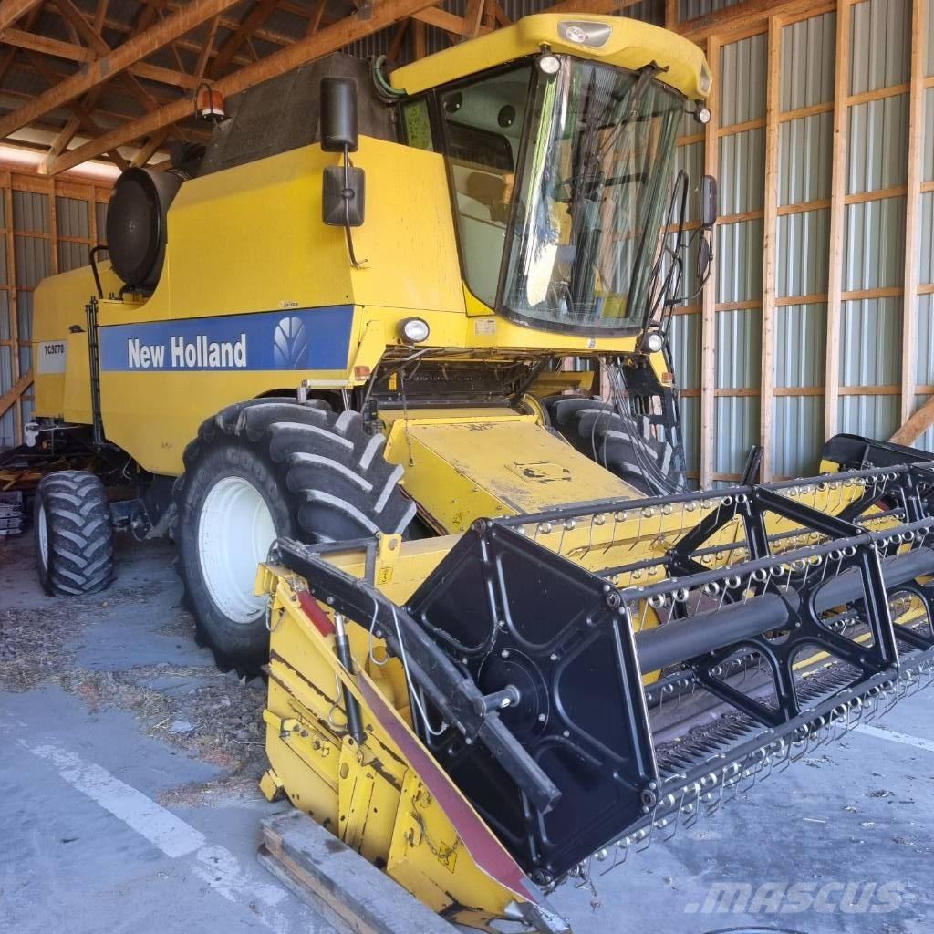 New Holland TC 5070 Mietitrebbiatrici