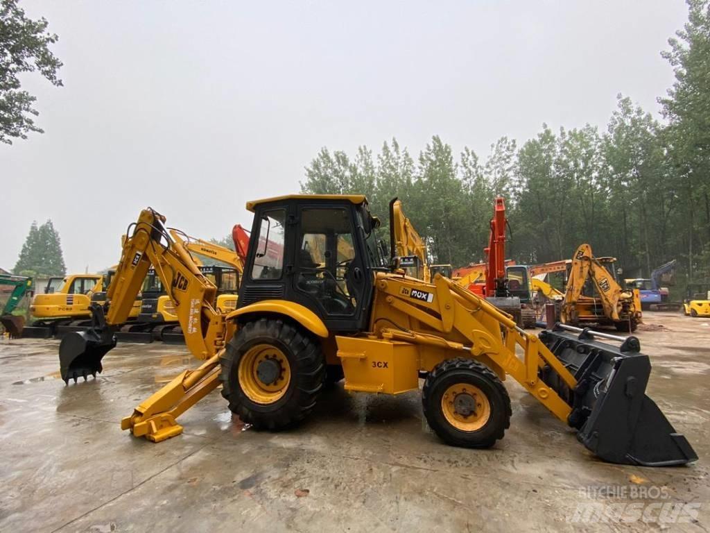 JCB 3 CX Terne