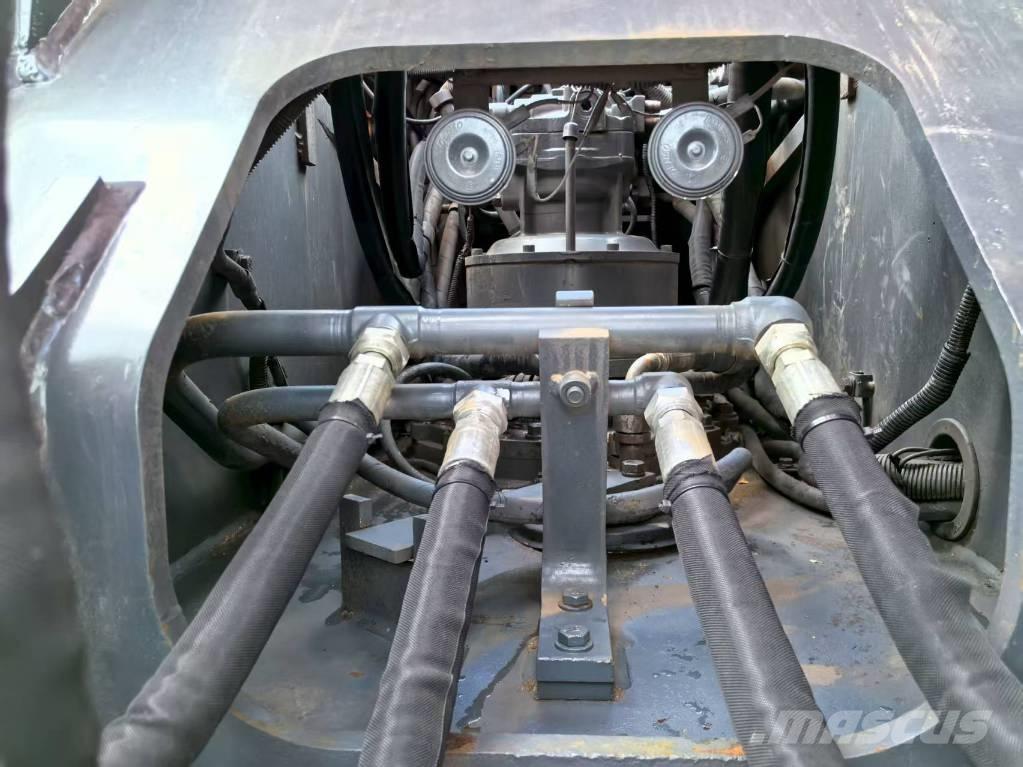 Hitachi ZX 240 HG Escavatori cingolati