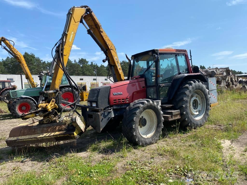 Valtra 6350 Trattori