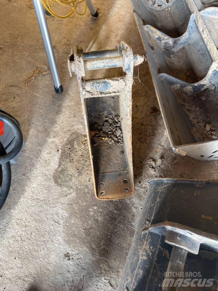 JCB 8026 CTS Miniescavatori