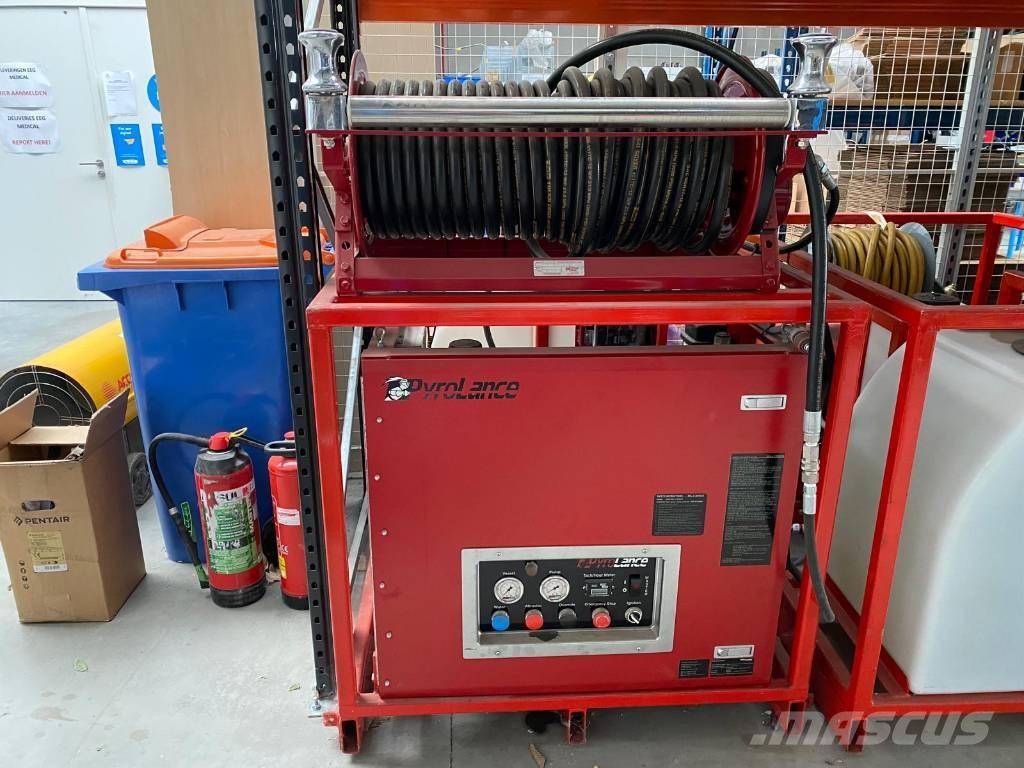  Pyrolance  UHP Camion Pompieri