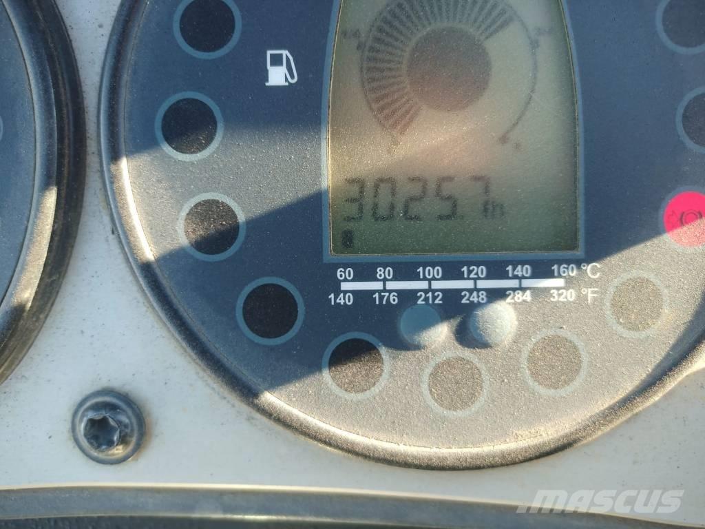 Bomag BW 100 AD-5 Rulli a doppio tamburo