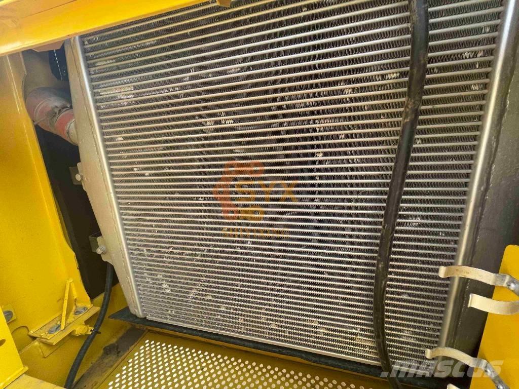 Komatsu PC 450 LC-8 Escavatori cingolati